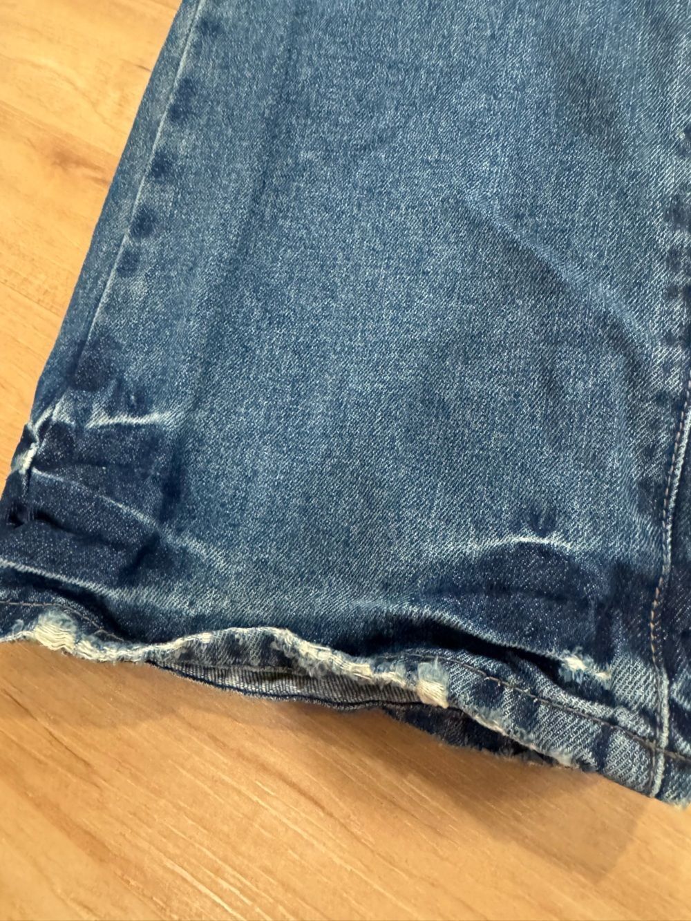 Dkny Jeans Y2K Soho Beaded Distressed Women's Jeans with Sequins Size 10 - Picture 6 of 7